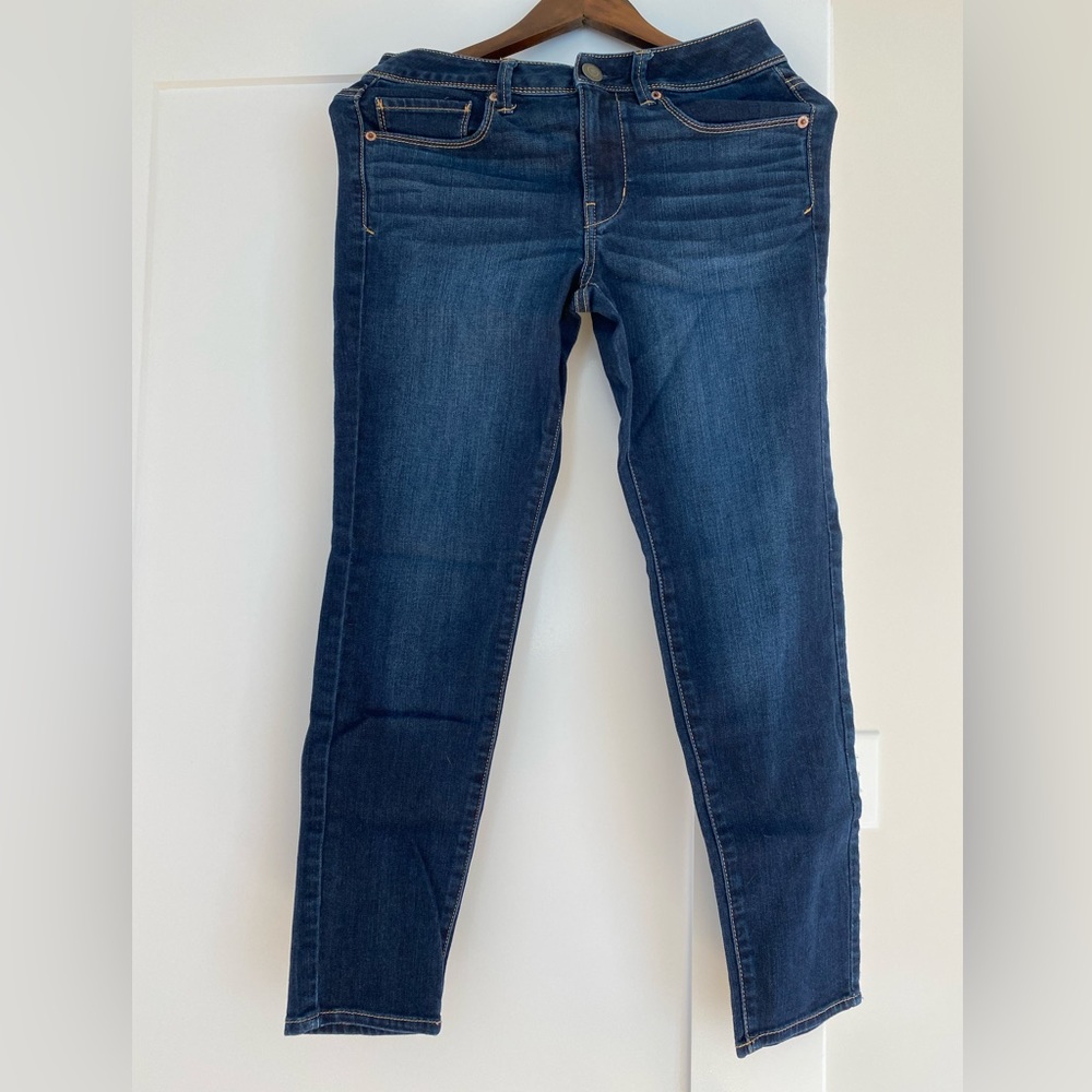 American Eagle Super Skinny Jeans - Size 6s